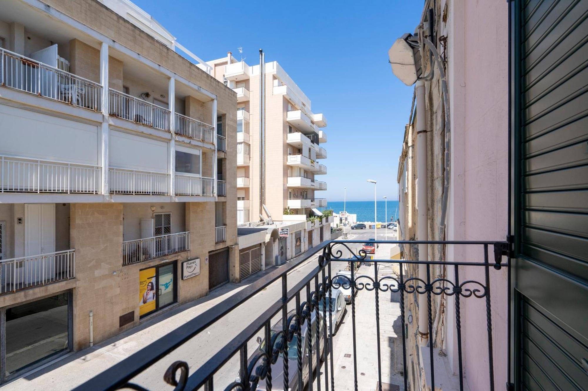 Luxury Experience In Bari
